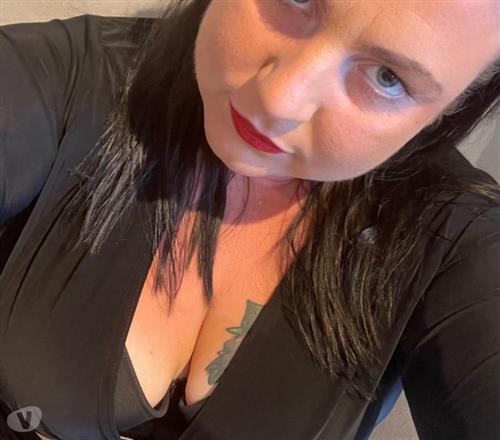 Khiera, sesso in Parma id3289